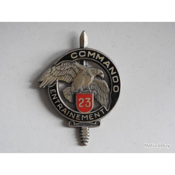 (s1) insigne commando entrainement 23/ insigne militaire