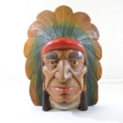 Tête en bois sculpté chef indien / statue amérindienne bois massif. Déco western farwest USA