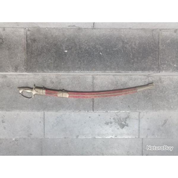 Vend sabre ancien d origine cavalerie indienne Pommeau tte de chevalLongueur 86cmLargeur 3 cm