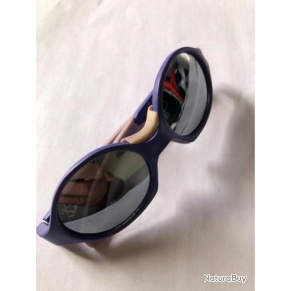 1 paire de lunettes solaire enfant violet peche mer occasion