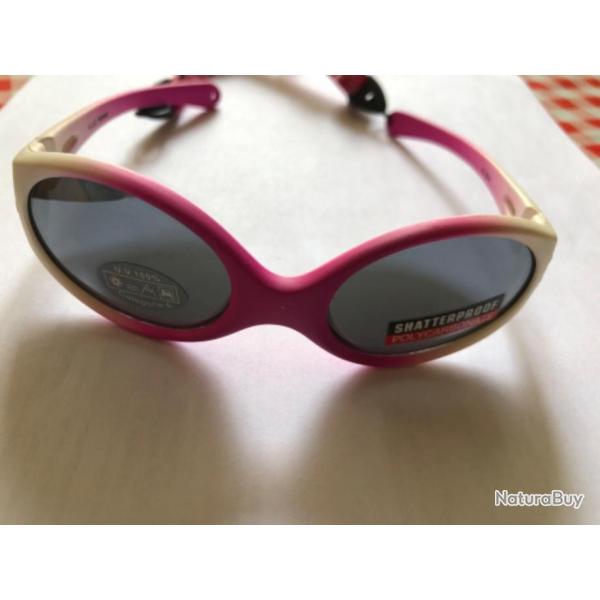 1 paire de lunettes solaire enfant rose blanc peche mer FJO
