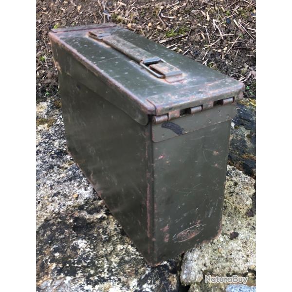 Caisse boite  munitions mtal type US Cal 30 OTAN BALL M59 DATE 61 VIETNAM