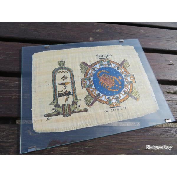 VINTAGE - Vritable papyrus gyptiens peint a la main sous verre signe zodiacal du Scorpion (XX)