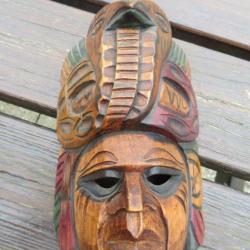 VINTAGE - Masque en bois sculpté à la main de "Tecún Umán" - Art guatémaltèque (XXé)