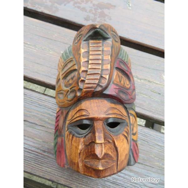 VINTAGE - Masque en bois sculpt  la main de "Tecn Umn" - Art guatmaltque (XX)