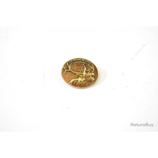Badge pin's Fdration de Chasse des Ardennes - cerf. 21mm x 26mm