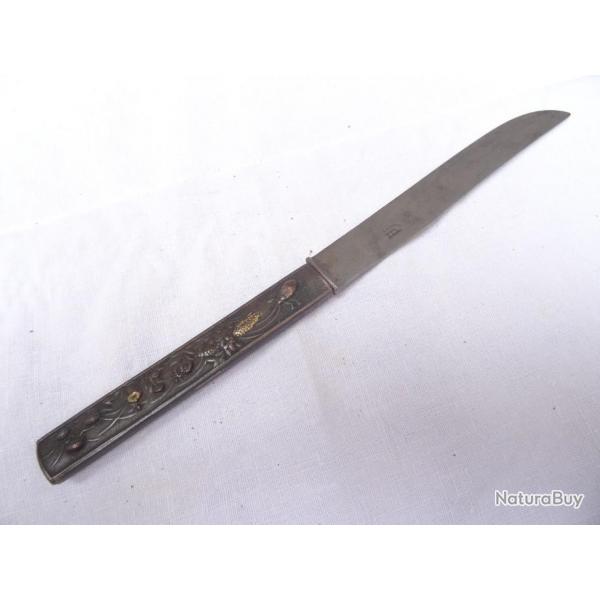 J16)  lot kozuka  , beau couteau pour sabre  japonais