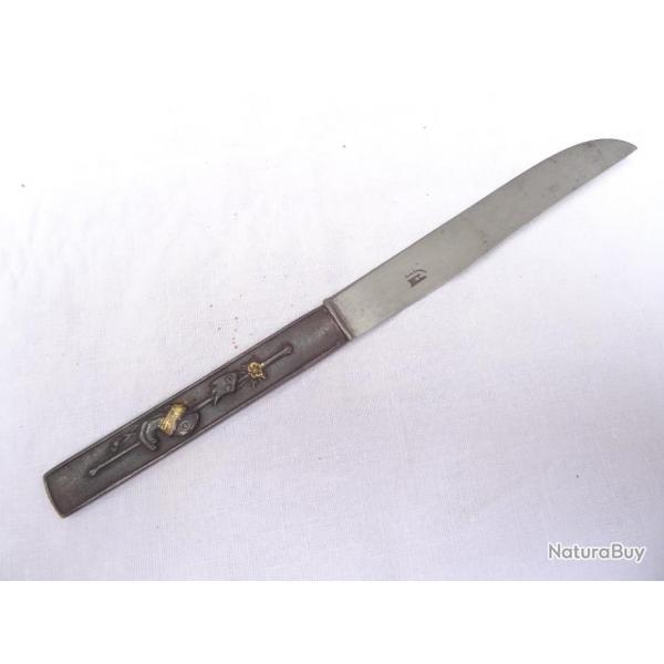 J6)  lot kozuka  , beau couteau pour sabre  japonais