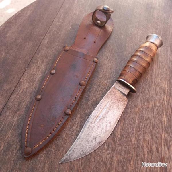Ancien Couteau de Chasse SABATIER avec tui en cuir Manche en Bois