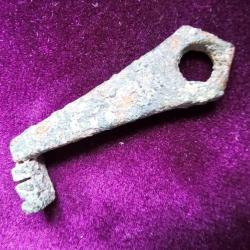Empire Romain : clef en bronze (2e siècle circa) - Roman key