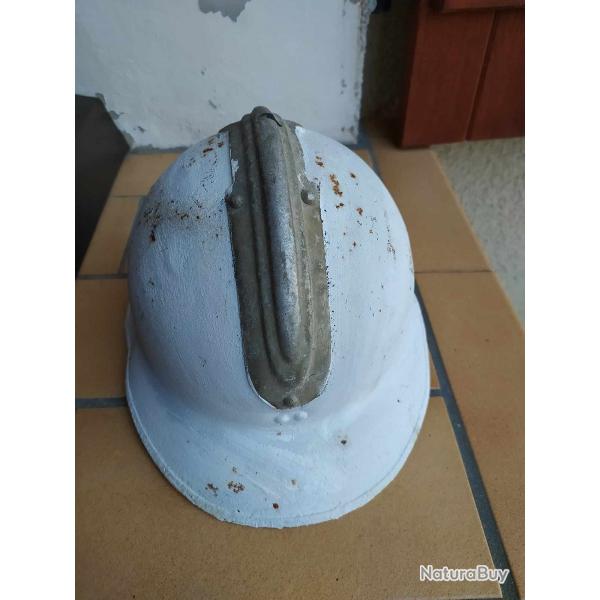 CASQUE FRANCAIS MODELE 26 GUERRE 1939-1945 PEINTURE BLANCHE MODELE N1