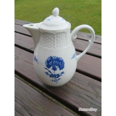Pot à lait / crémier / petit pichet en faïence de MBFA Pornic modèle C – La Roue du Passé