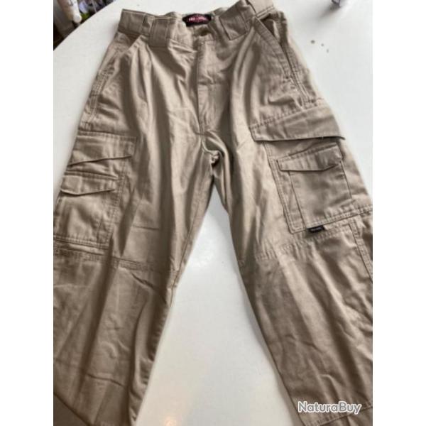 Pantalon truc-spec beige air soft / pantalon militaire.