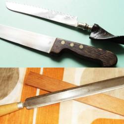 les 3 couteaux :1 couteau office + un couteau à jambon + 1 couteau à paint avec manche en corne