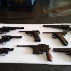 Lot de 15 mini pistolets répliques