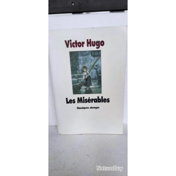 Victor hugo,les miserables  classiques abrgs  320 PAGES