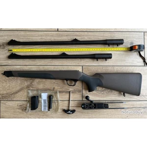 BLASER R 8 PRO ETAT NEUF avec 2 CANONS .300 win mag et .270 win + 2 ttes culasse + 2 chargeurs