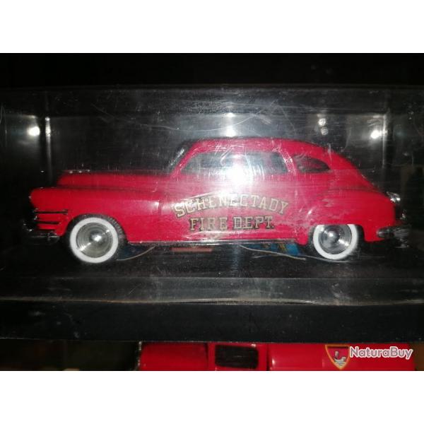 VOITURE POMPIER AMERICAIN SOLIDO 1/43