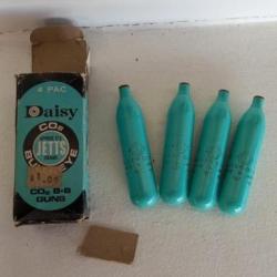 cartouches CO2 vintage de marque DAISY BULLSEYE