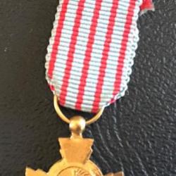 Medaille en Réduction - Croix du Combattant 14 - 18