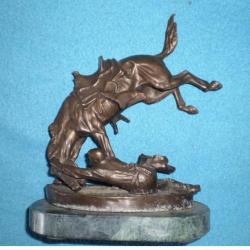 Reproduction d'un bronze de F.REMINGTON ! Collection .Cowboy, Country, Old Time,Farwest ...3