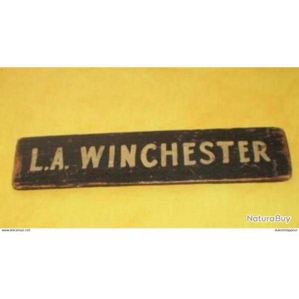 Plaque en bois peint: L.A.WINCHESTER ! Collection !