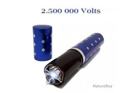 https://one.nbstatic.fr/uploaded/20230816/10818363/thumbs/450h300f_00001_SHOCKER-Electrique-Lampe-TASER-DEFENSE-Type-Rouge-a-levre-Discret-2.500.000-VOLTS---Chargeur.jpg