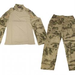 DMoniac Tenue complète A-TACS FG Taille 36 XL