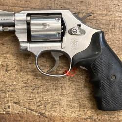 revolver Smith & Wesson mod. 64 calibre 38 sp. canon de 2" inox