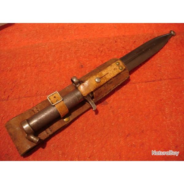 Baonnette Sudoise 1896 Rare fourreau bout ovale + gousset cuir. pour fusil Mauser Sudois M96