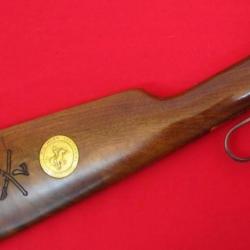 RARISSIME MEDAILLON DE CROSSE WINCHESTER MODELE " LITTLE BIG HORN " ETAT ABSOLUMENT NEUF D'USINE