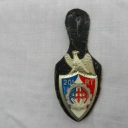 insigne militaire français avec cuir et épingle du 20° régiment de transmissions