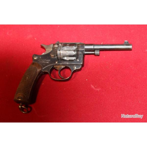 Joli revolver Modle 1892 de 1893 (DV)