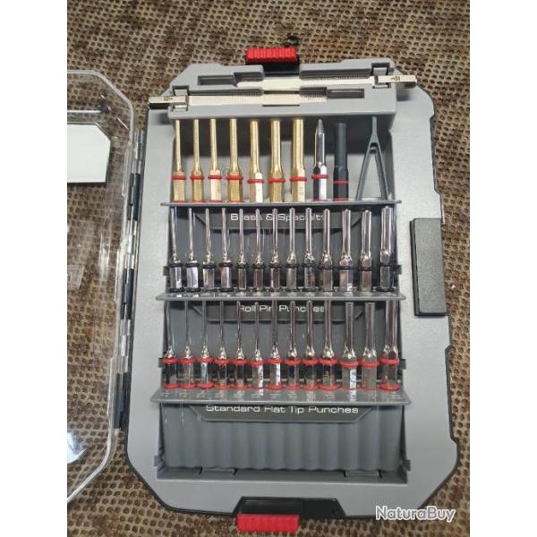 diponible : KIT REAL AVID de 37 chasse goupilles ( ACCU-PUNCH MASTER SET )