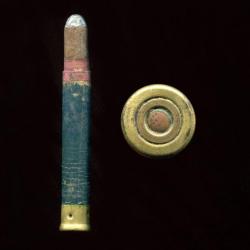 13 mm De Reffye - Guerre 1870  - étui carton bleu de 87 mm - culot laiton fixé par 4 indentations