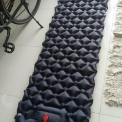 Matelas gonflable coussin intégré camping