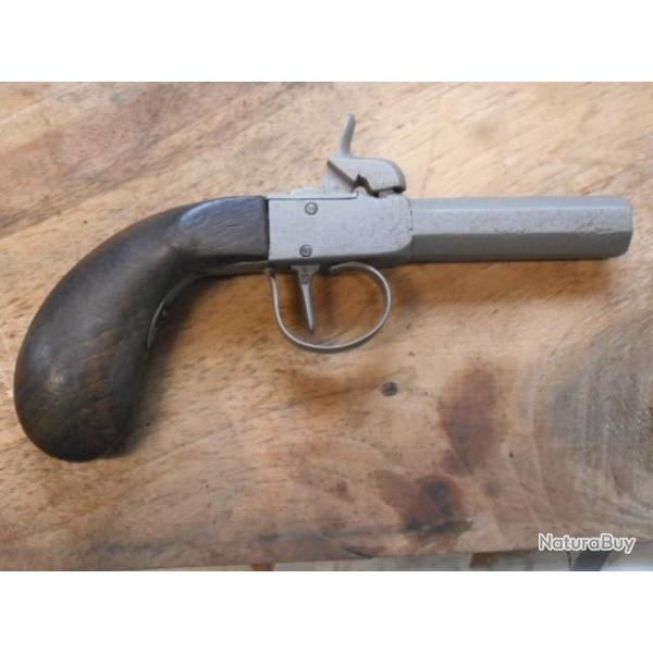 petit pistolet a piston belge .