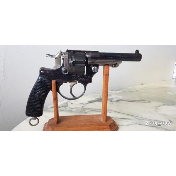 Revolver rglementaire 1874 MAS. No de srie 286 (1875).
