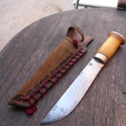 Ancien et Grand Couteau PUUKKO avec Étui en cuir