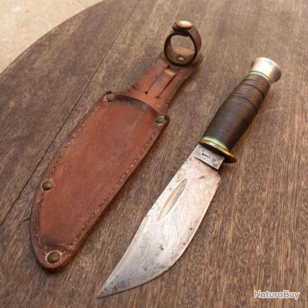 Ancien  Couteau SABATIER Manche en Cuir avec tui en cuir