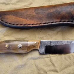 Couteau Hilmar "l'Isatis" ivoire de mammouth et corne de bélier de l'Himalaya
