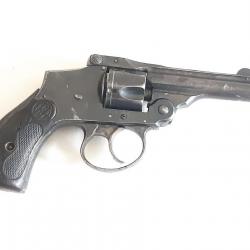 Revolver hammerless Orbea Hermanos en 32SW Short
