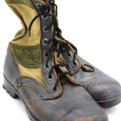 Jungle boots originales taille 6 1/2 XW semelle vibram