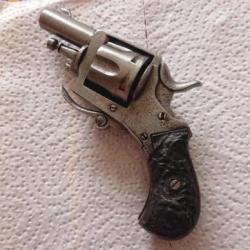 pistolet bulldog 8 mm