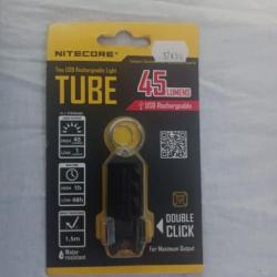 Lampe tactique nitecore EC 45 tube