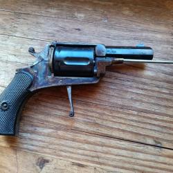 Revolver Dieudonné debouxthay calibre 8mm92.