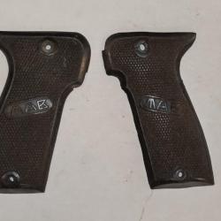 Paire de plaquettes de pistolet Mab D