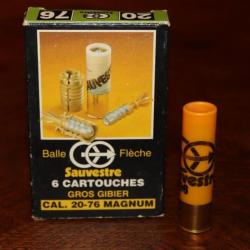une cartouche calibre 20/76 Magnum
