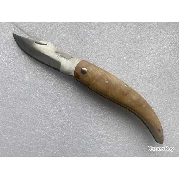 Couteau de poche shark lopard Manche en bois de teck .