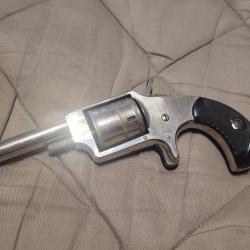 Revolver HOPKINS & ALLEN modèle DICTATOR calibre 32 rimfire